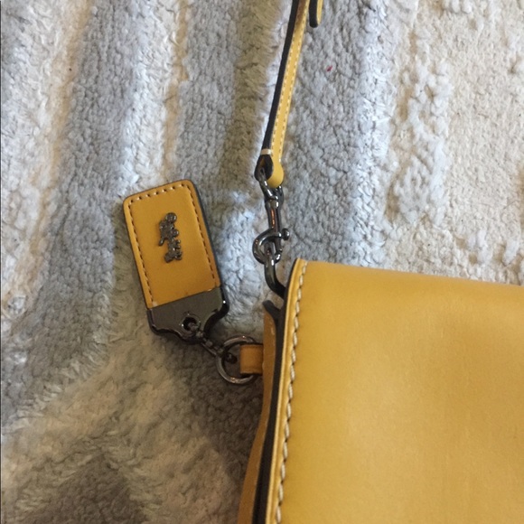 Coach Disney yellow purse - Picture 3 of 9
